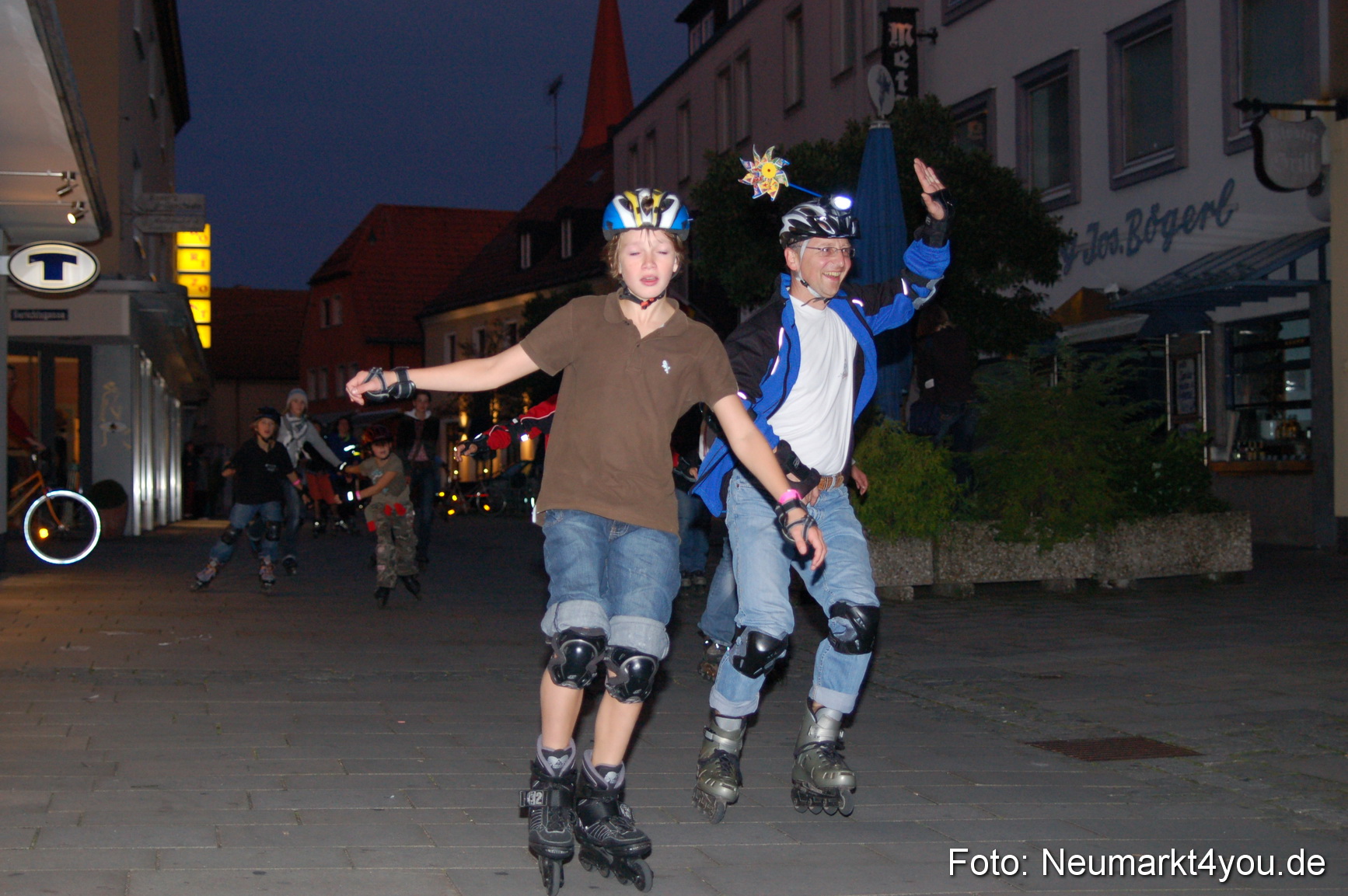 0023 Glossner Blade Night 150906